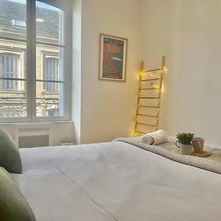 Le Petit Cosy - T2 En Hypercentre, Parking Prive Apartment